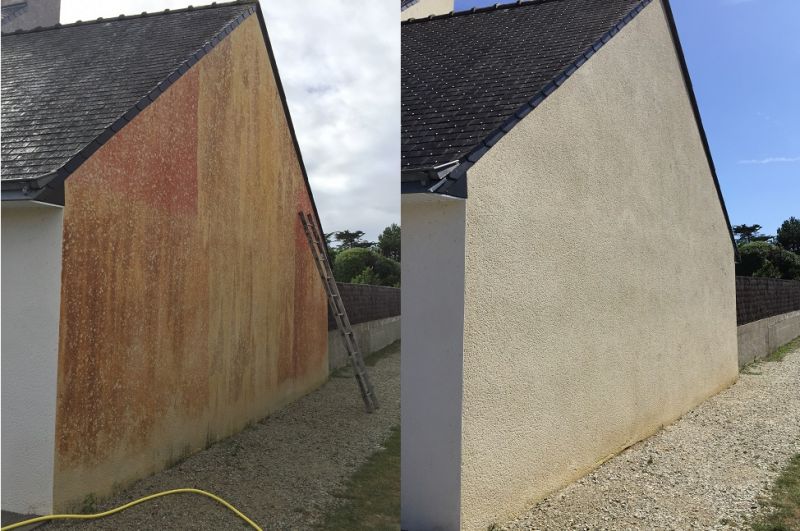 Nettoyage et le traitement d’un mur extérieur